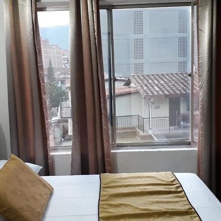 Hotel Recuerdos Del Estadio 麦德林 外观 照片